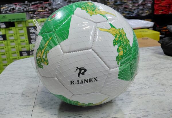 FOOTBALL-GREEN&WHITE